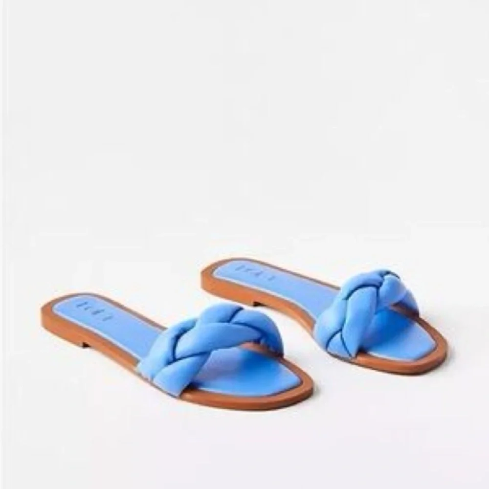 LOFT Braided Leather Sandals in Blue. Size 9. Brand new! - Picture 3 of 3